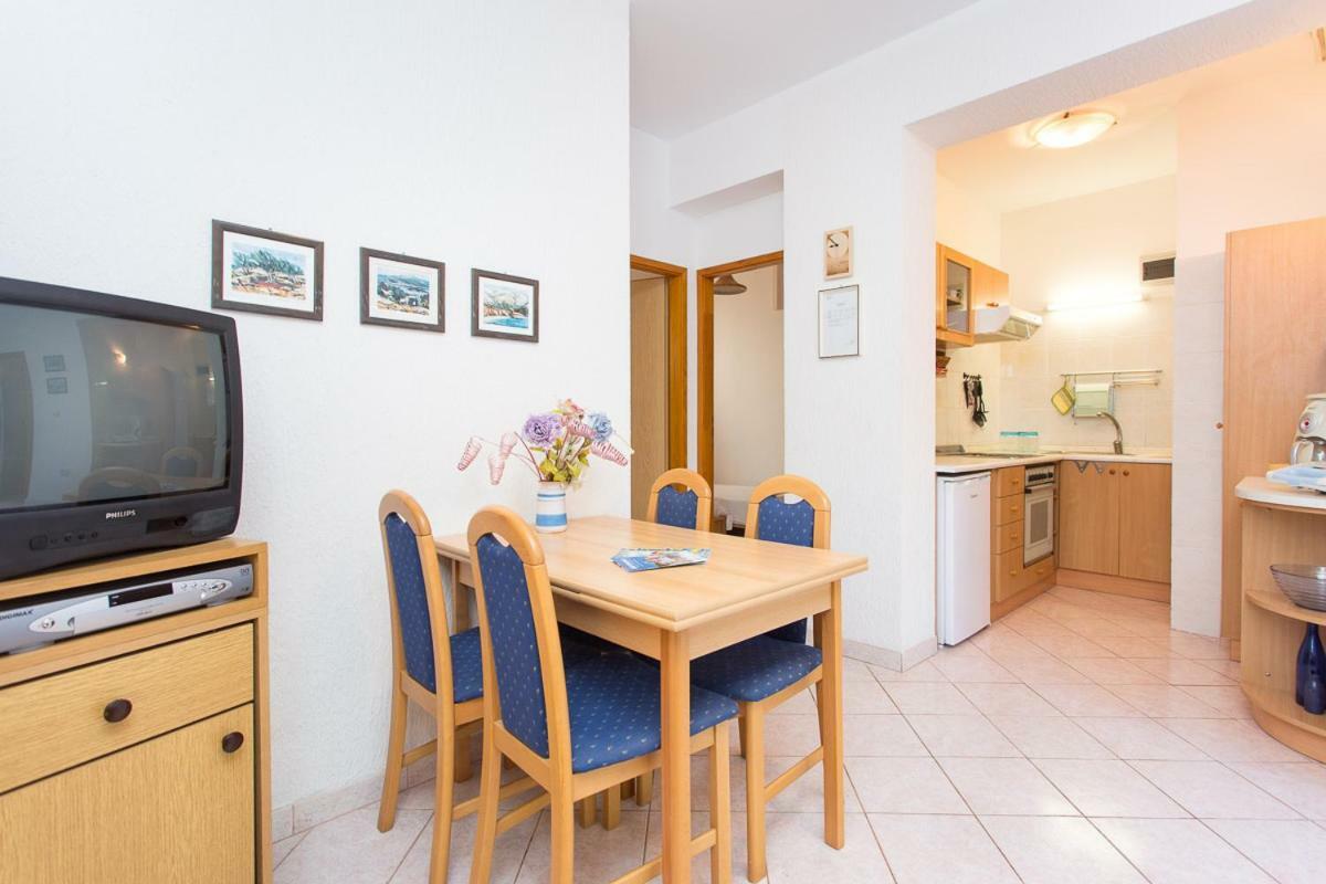 2-Bedroom Apartment 300M From Beach In פונאנט מראה חיצוני תמונה